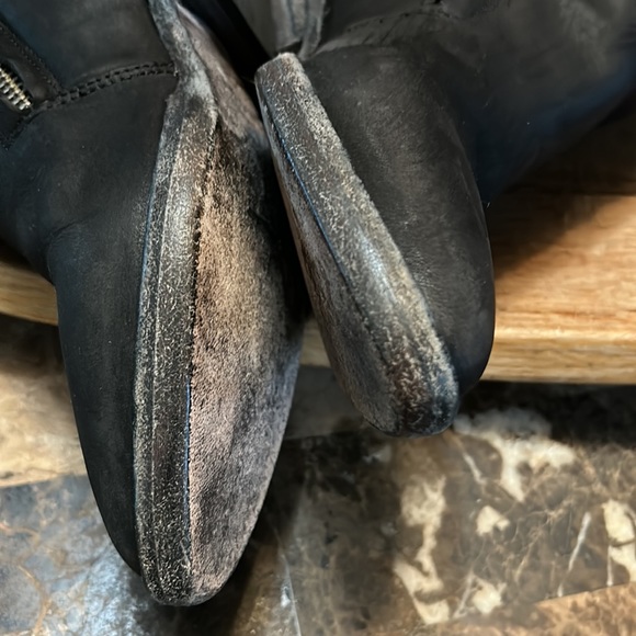 Cinzia Araia fringed ankle boots - Picture 10 of 11